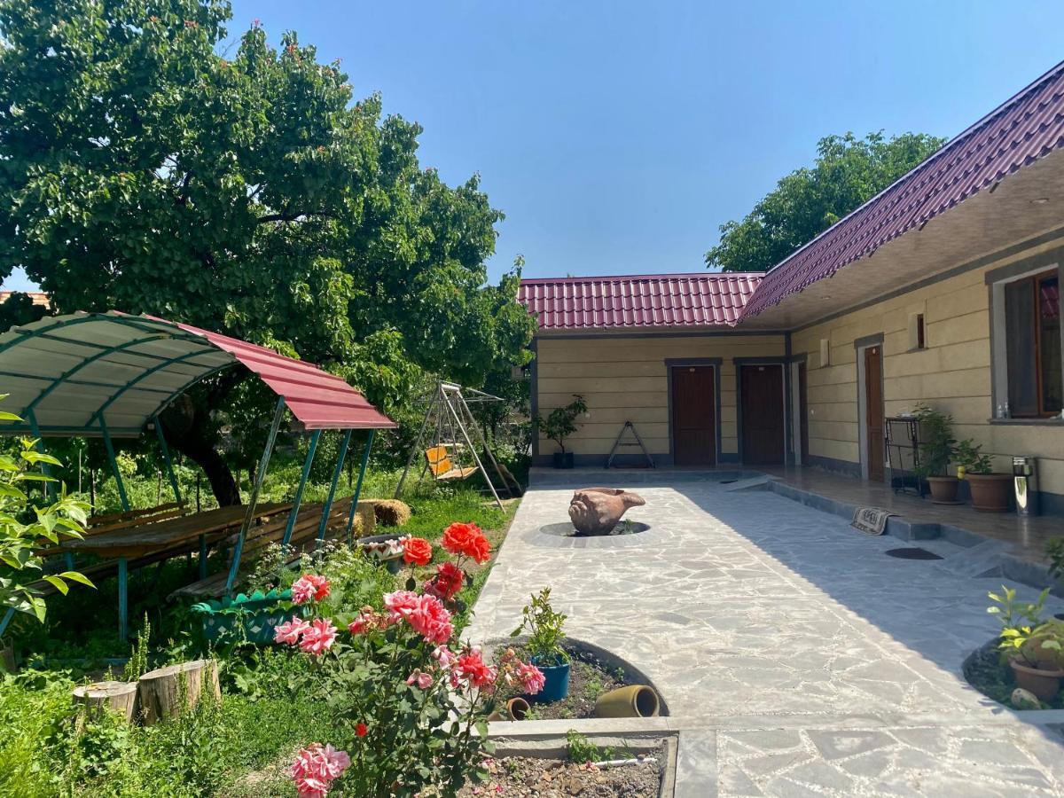 Aghasu Tun B&B Odzun المظهر الخارجي الصورة